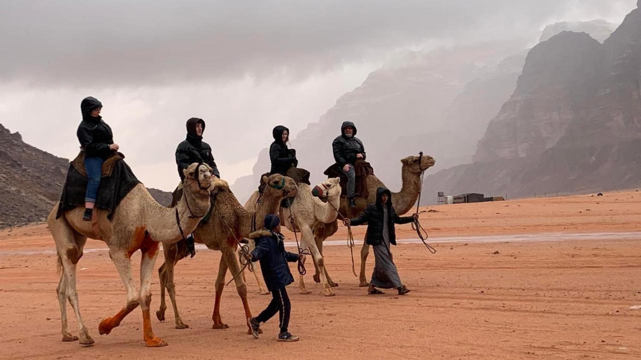 Wadi Rum Travel Camp Exterior foto